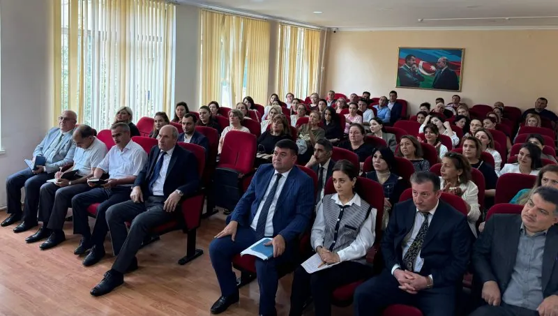 Kollecdə Pedaqoji Şuranın iclası keçirildi - Əlavə şəkil 1